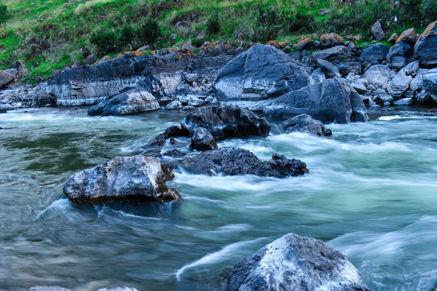 How To Fish In A River With A Strong Current Bear Grylls Gear